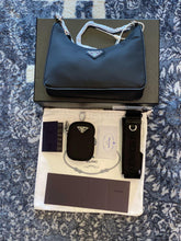 Bolsa em Re-Nylon Prada Re-Edition 2005