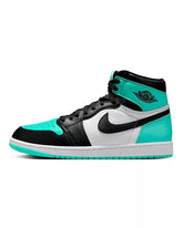 Nike Air Jordan 1 Retro High Green Glow