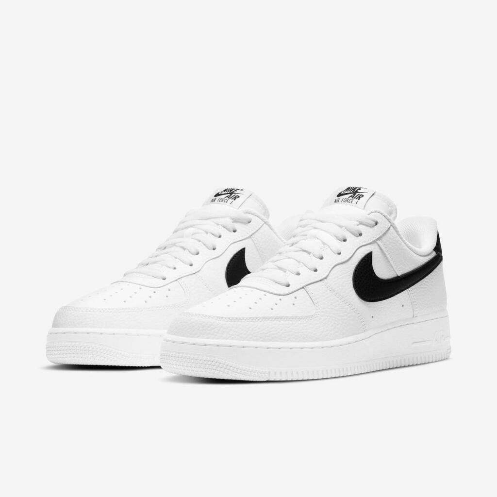 Tênis Nike Air Force 1 '07 Masculino