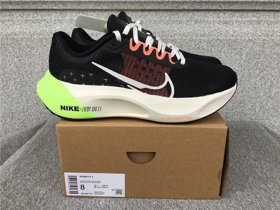 Tênis Nike Zoom Fly 5