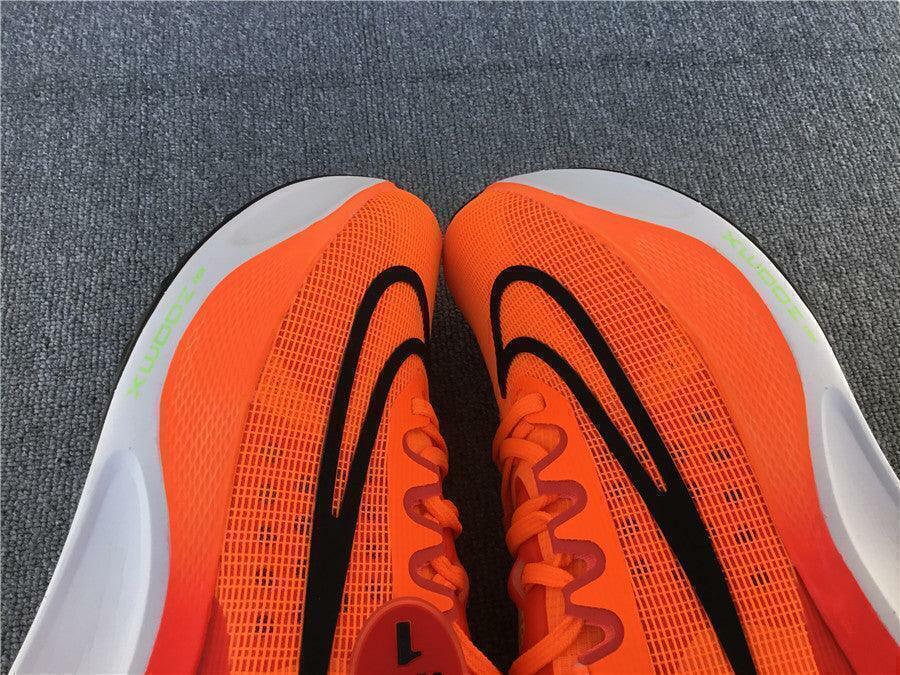 Tenis Nike Zoom Fly 5