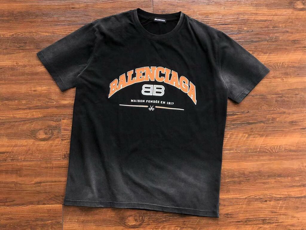 Camiseta Balenciaga