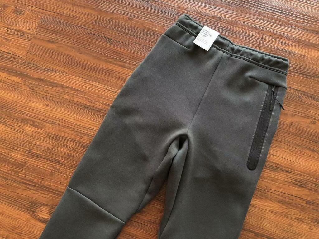 Conjunto Nike x Tech Fleece
