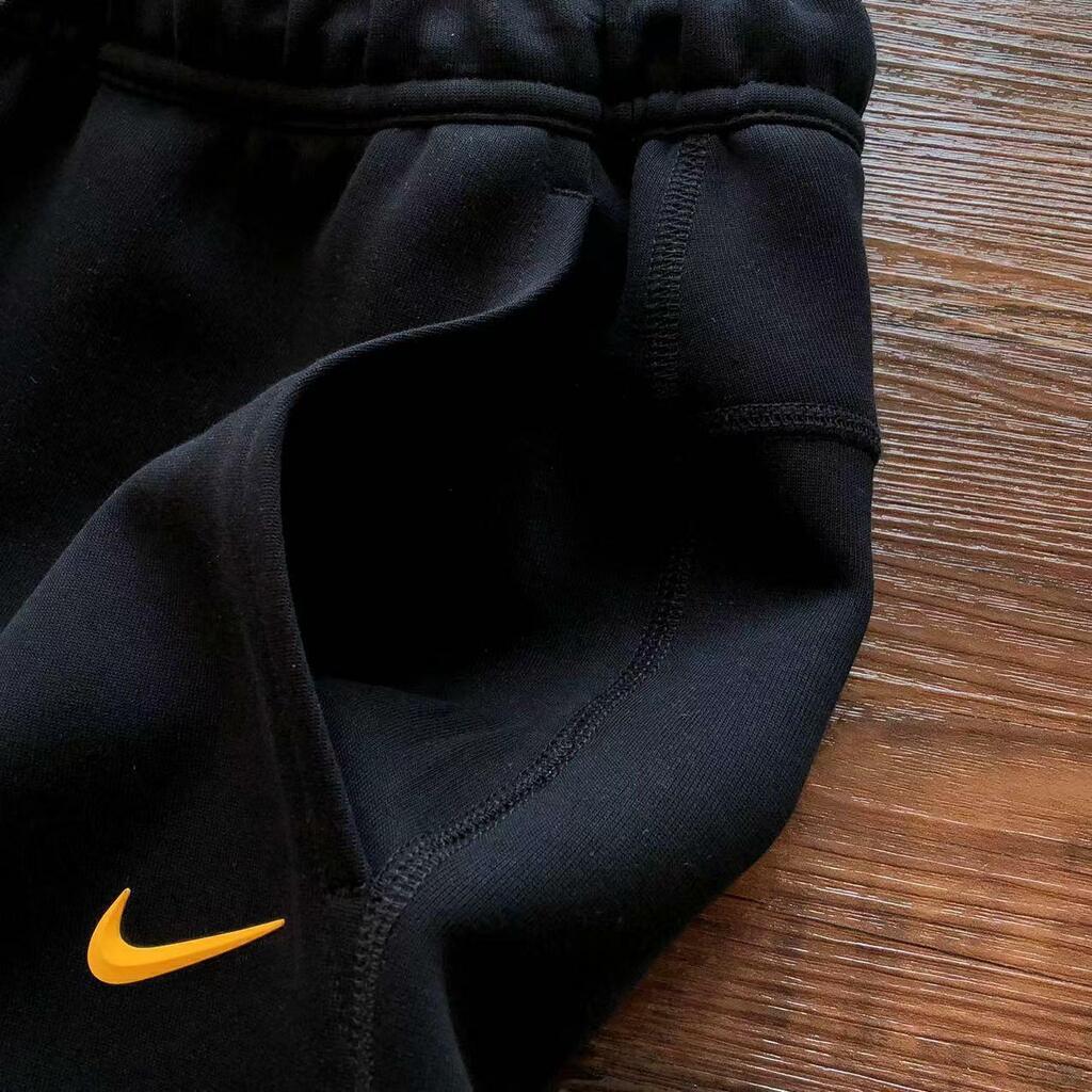 Conjunto Nike x Nocta Tech Fleece