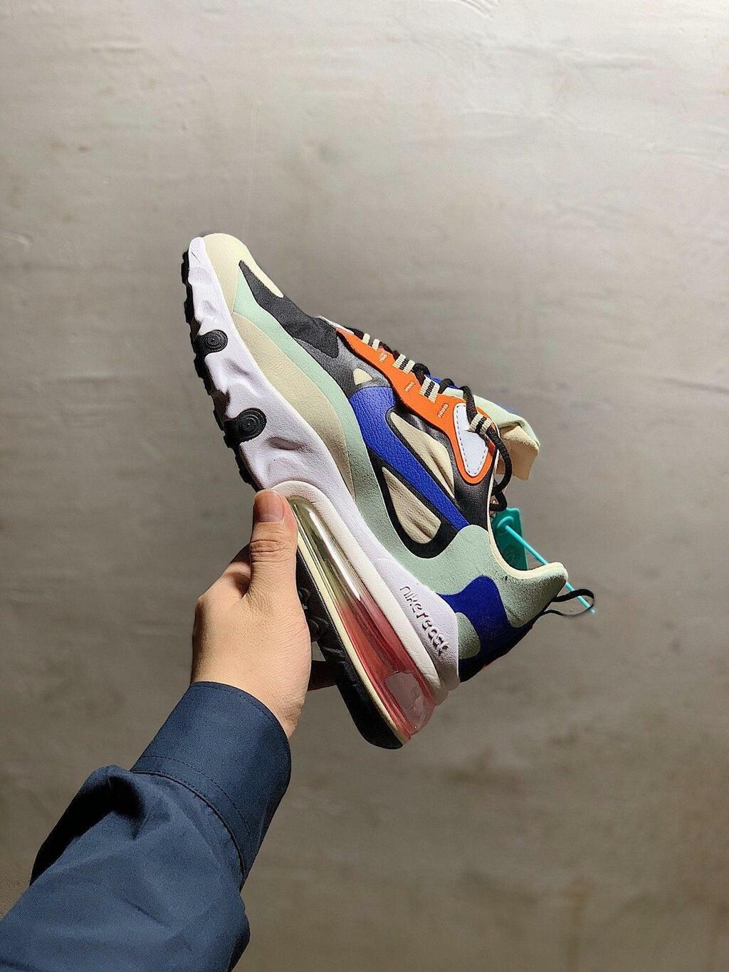 Nike Air Max 270 React