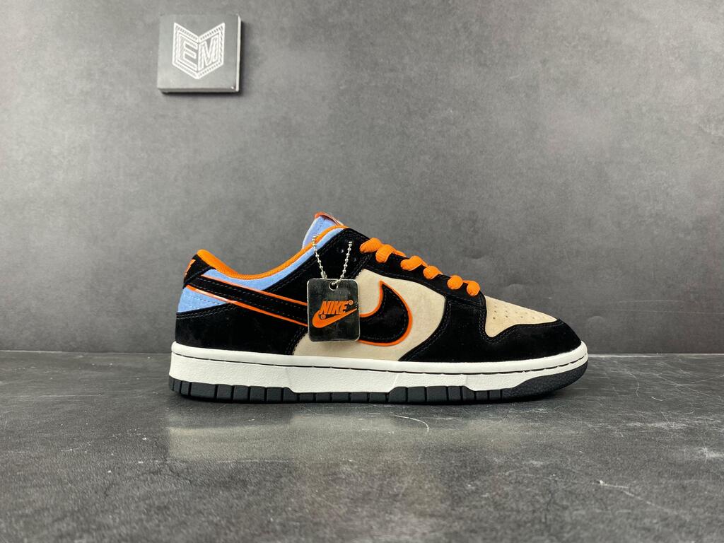 Nike Dunk Low x Otomo Katsuhiro "Steamboy OST"