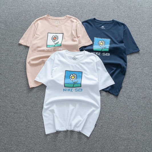 Camiseta Nike SB Daisy