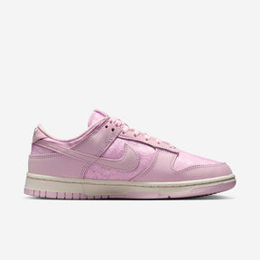 Nike Dunk Low Regal Pink