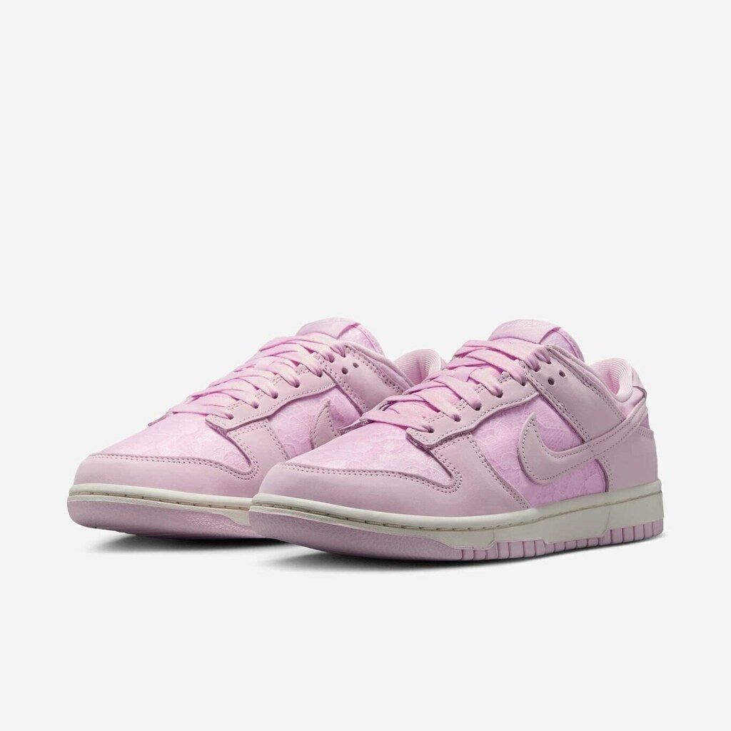 Nike Dunk Low Regal Pink