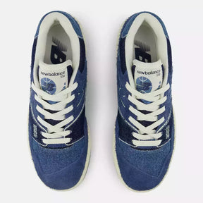 Tênis New Balance 550
